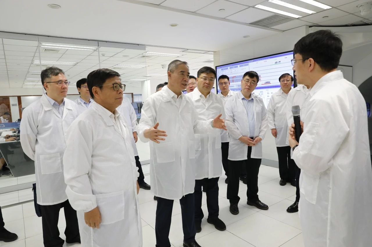 工信部副部长辛国斌到中国通号调研