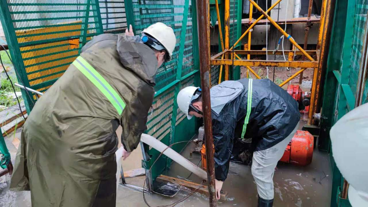 通号工程局集团驻豫各项目全力抢险救灾