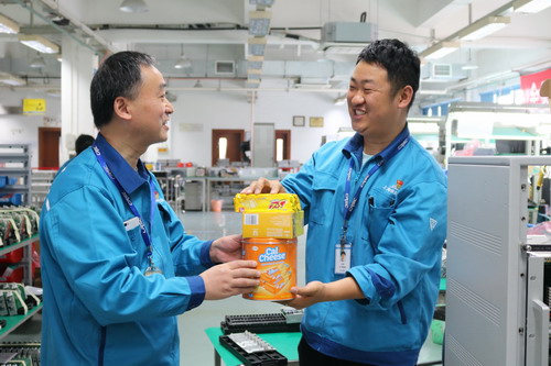 加油干，争做时代的奋斗者——为抢抓北湖线生产任务“五一”加班侧记