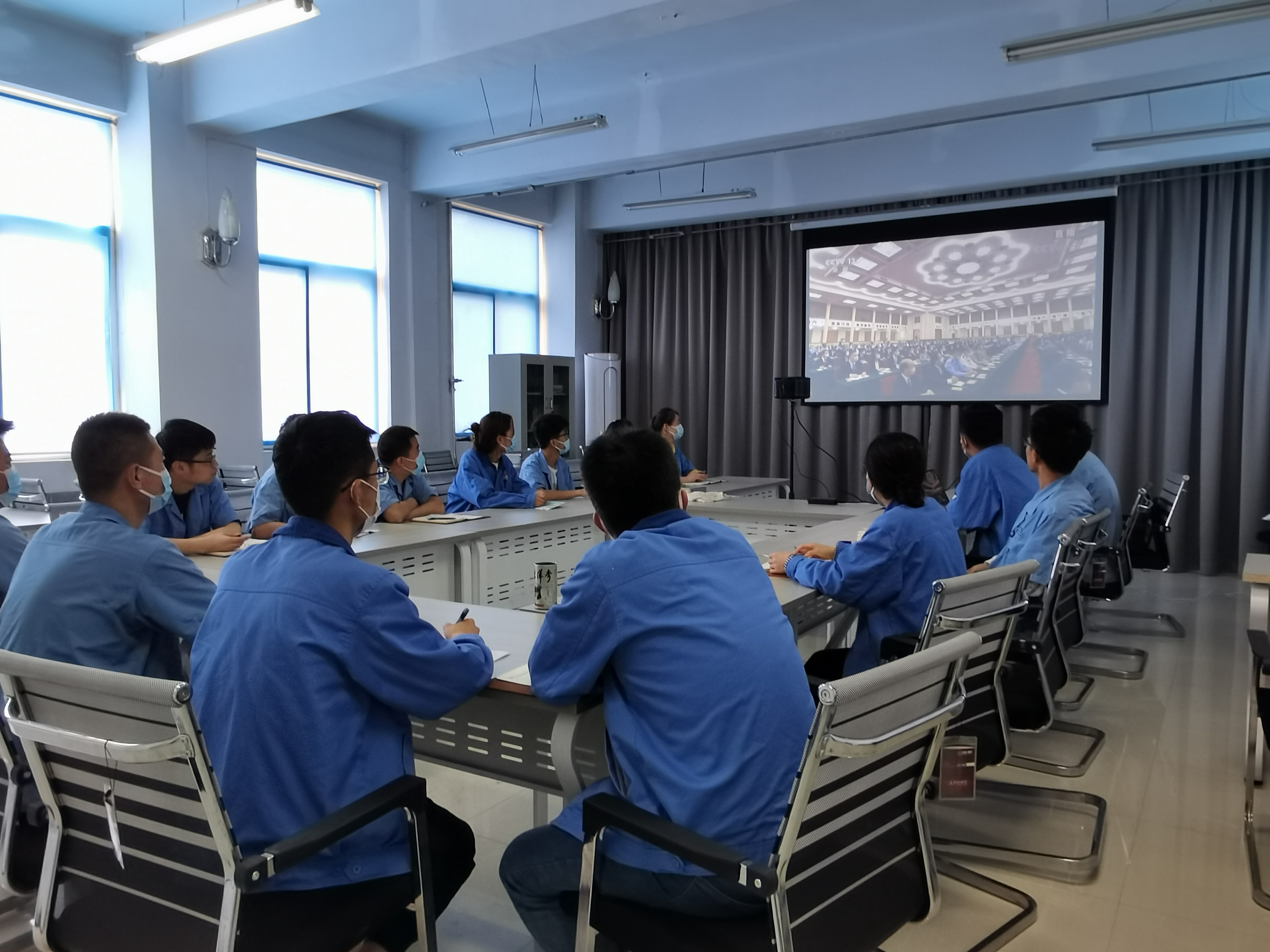 天缆公司团委组织收看庆祝中国共产主义青年团 成立100周年大会直播