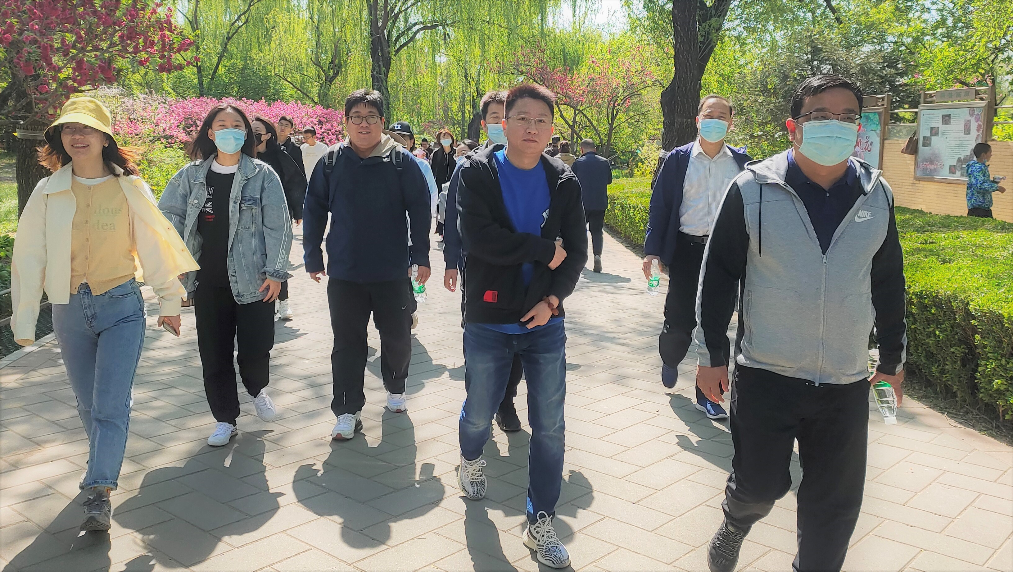 创新投资工会开展2021年度“五四”健步走活动