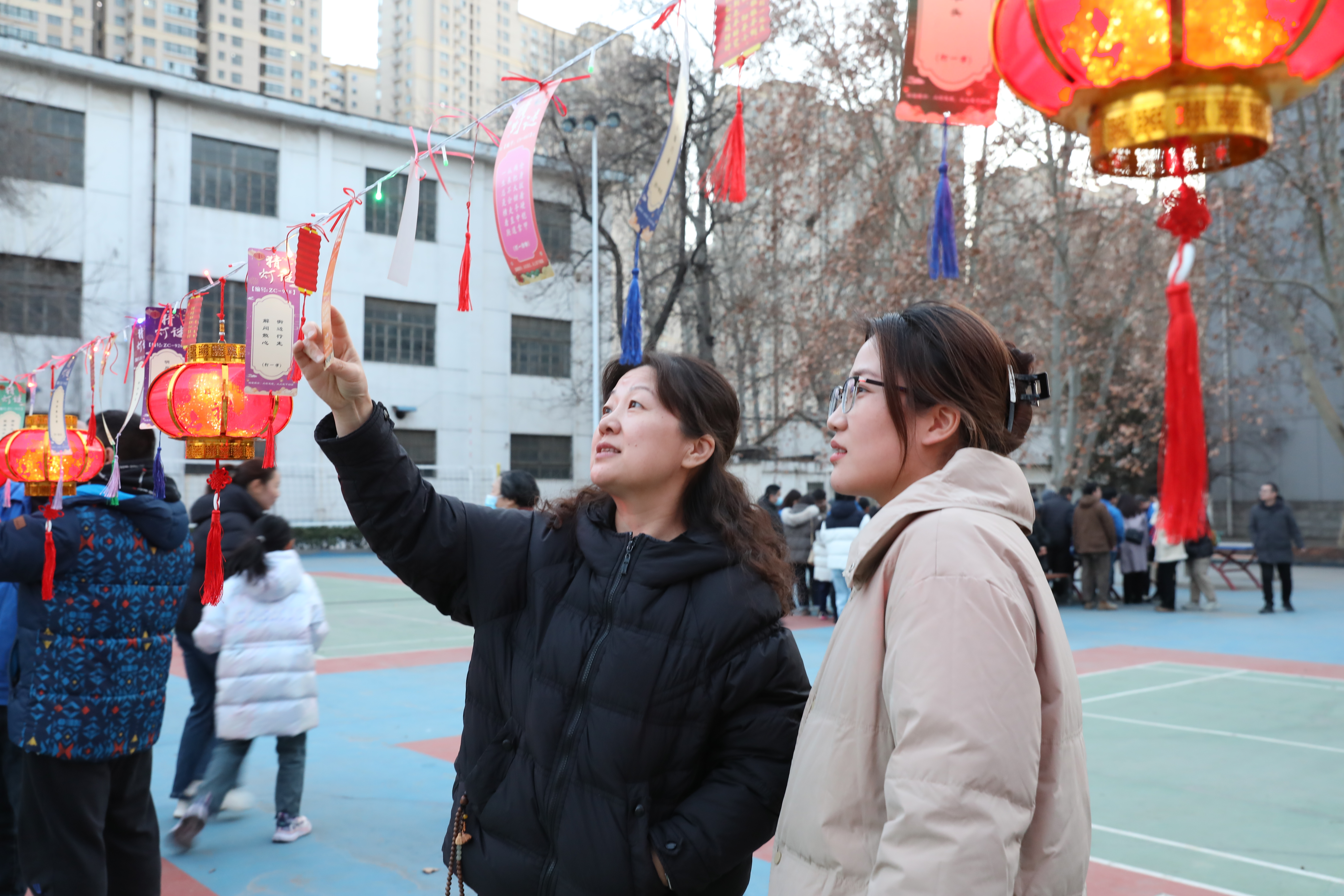趣味猜灯谜  欢乐庆元宵