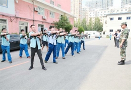 公司预备役成团训练
