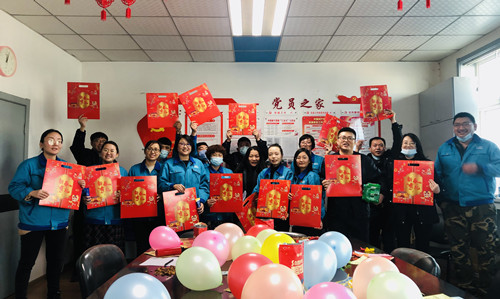 津信公司工会组织开展新春送祝福活动