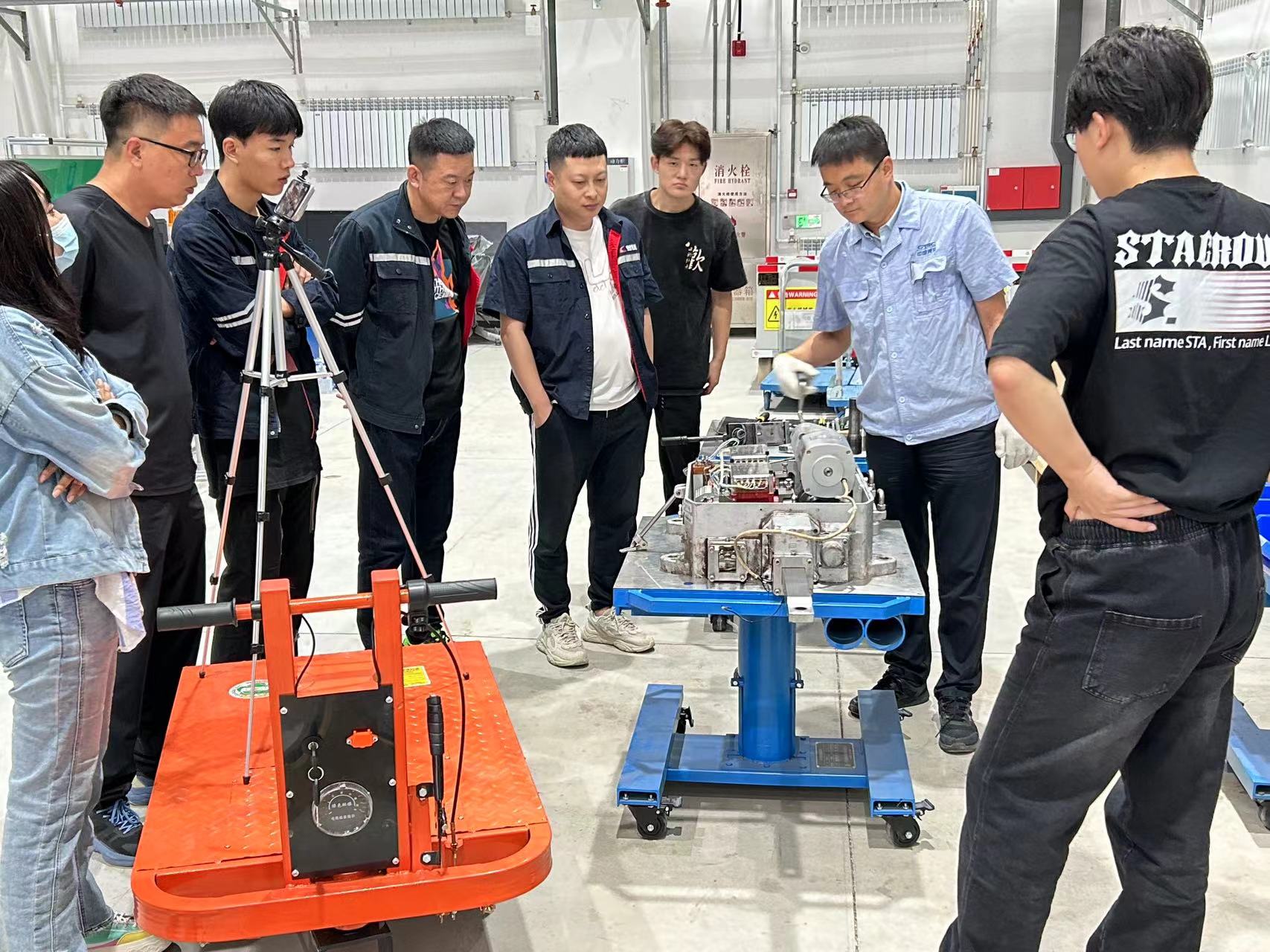 要海龙创新工作室到长春地铁开展培训， 助力标准化基地建设